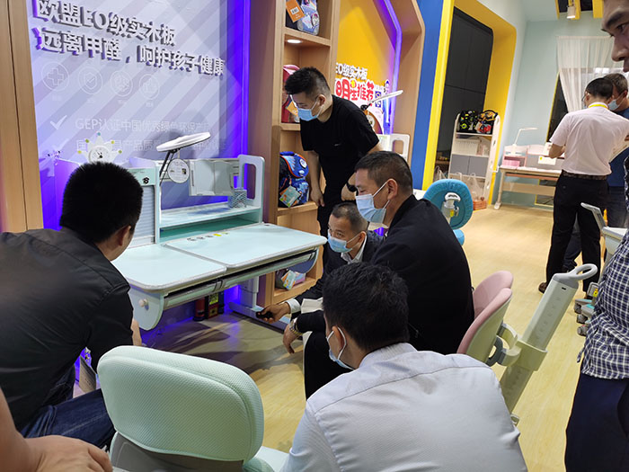 芭乐视频色版APP惊艳亮相第20届CBME上海孕婴童展