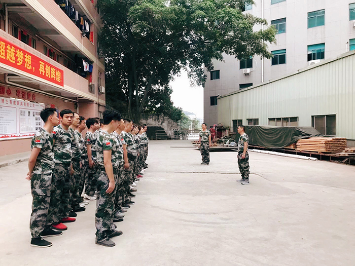 芭乐视频色版APP军训 芭乐视频色版APP军训